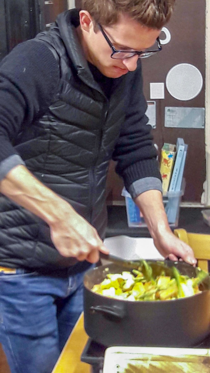 BD24DDF9-7B16-436A-B93E-1D83B784ABAD